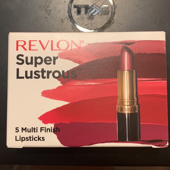 10 New Full Size Revlon Lip Sticks. - Picture 2 of 9